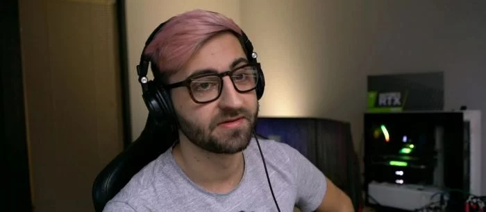 Парень установил рекорд на Twitch — он стримил по 19 часов в день целый месяц