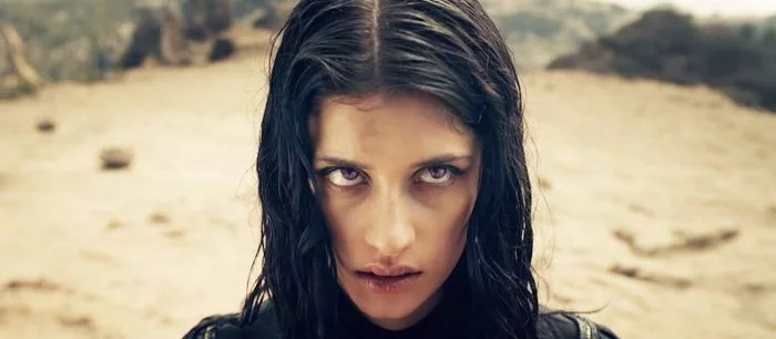 В Witcher 3 добавили Йеннифэр из сериала «Ведьмак». Геральт тоже с внешностью Генри Кавилла