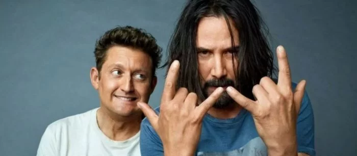 Герой Киану Ривза и еще 3 персонажа «Билла и Теда 3» засветились на новом кадре