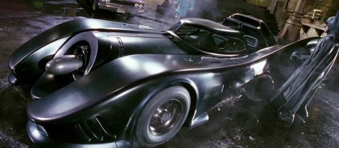 Слух: появилась информация о бэтмобиле и костюме Бэтмена из нового фильма