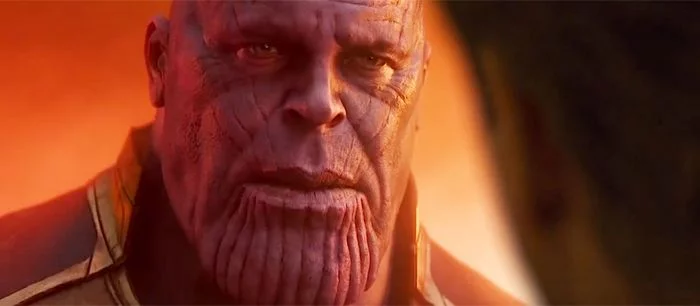 В фейковом видео показали, как Танос целуется с Железным человеком, а Халк даже открыл рот