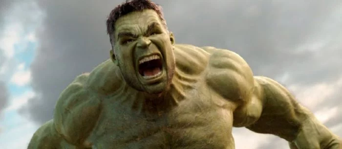 В «Ведьмака» от Netflix добавили Халка из «Мстителей» — видео