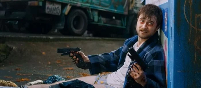 «Крышесносный экшен» — первые оценки «Пушек Акимбо» со звездой «Гарри Поттера» Дэниэлом Рэдклиффом