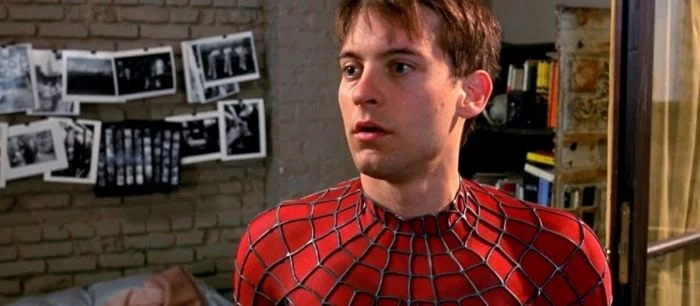 Новое фото со съемок «Морбиуса» еще больше связывает фильм с Человеком-пауком Тоби Магуайра