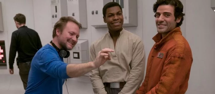 Режиссер «Звёздных войн» раскрыл злодеев всех фильмов — Apple запрещает им пользоваться iPhone