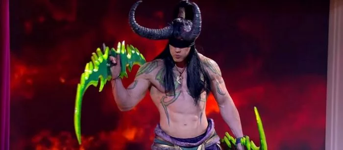 На шоу «Давай поженимся» жених переоделся в Иллидана и станцевал стриптиз