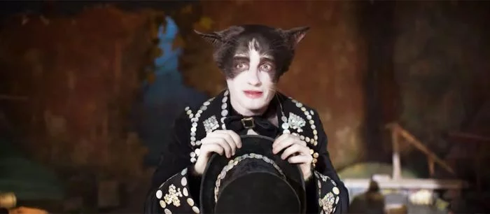 Названы худшие фильмы и актеры 2019 года — «Кошки» и «Рэмбо» получили «Золотую малину»