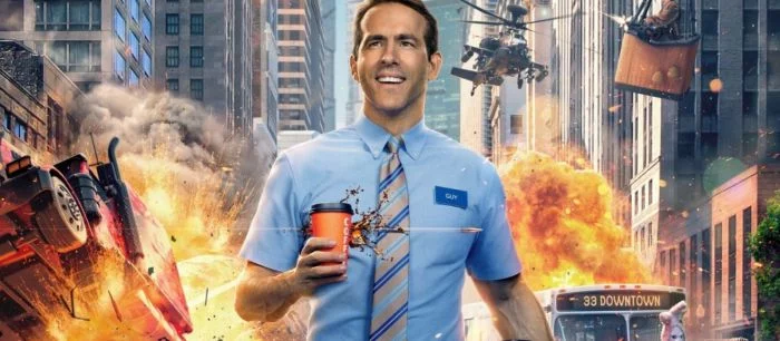 Райан Рейнольдс показал новый отрывок из фильма, где он попадает в «GTA Online»