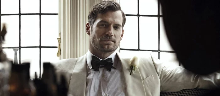 Генри Кавилл вернется на Netflix в роли Шерлока в фильме «Энола Холмс»