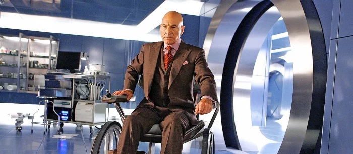 Художник нашел отличную замену на роль Профессора Икс. Супергероя мог бы сыграть звезда «Шерлока Холмса»