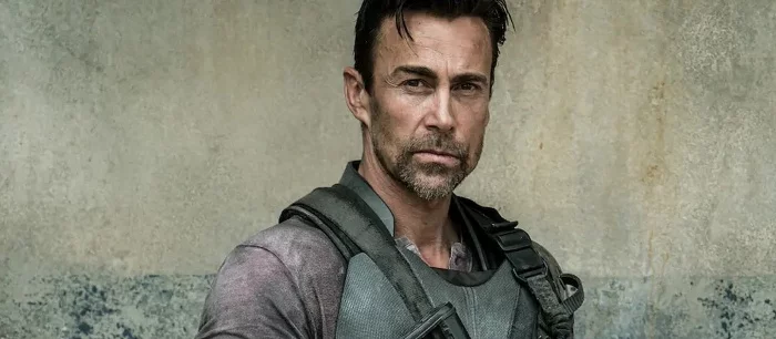 Режиссер «Логана» показал сцену, где Росомаху играл актер из «Матрицы» и «Джона Уика»