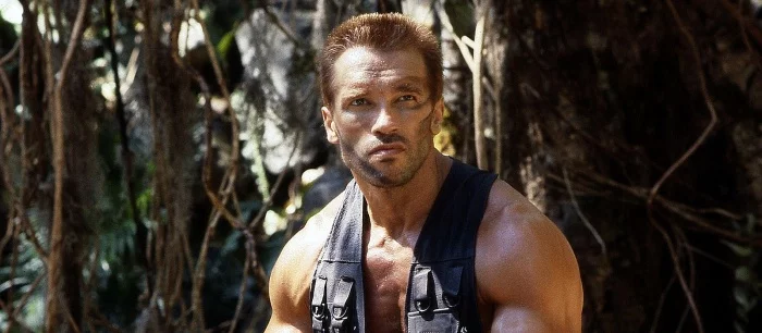 Шварценеггер официально появится в новой игре про Хищника. Вот как будет выглядеть герой