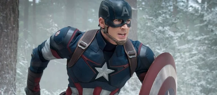 Звезда «Мстителей» Крис Эванс признался, кто был его любимым супергероем. И это не Капитан Америка