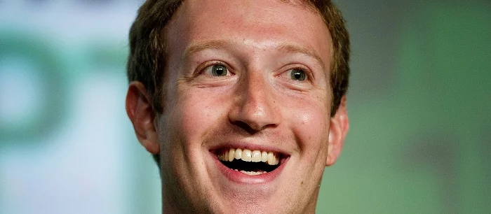 Марк Цукерберг рассмешил интернет одной фоткой. Теперь он стал новым мемом