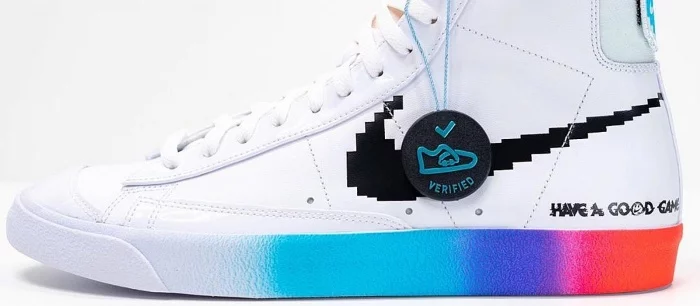 Nike выпустит крутые кроссовки для геймеров, которые светятся в темноте