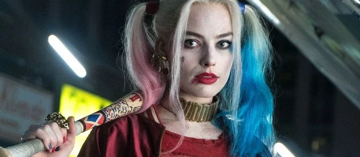 Пользовательницы Reddit примерили на себя образы Харли Квин и Женщины-кошки (фотографии)