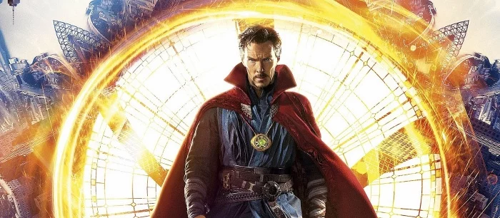 Появилось редкое видео со съемок «Доктора Стрэнджа», где супергерой заходит в магазин комиксов