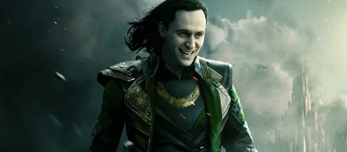 Фанатский постер «Доктор Стрэндж: в мультивселенной безумия» показал Локи и Алую ведьму