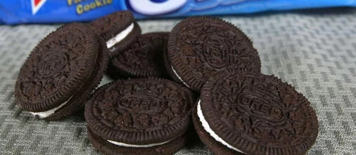 Дизайнер превратил Xbox Series X в печеньку Oreo (фото)