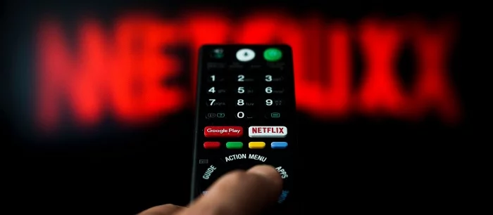 Netflix переходит на рубли с 15 октября. Будет дешевле, чем раньше