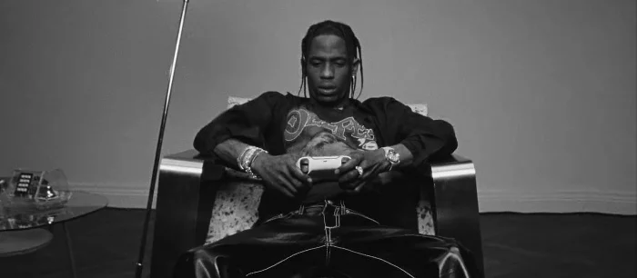 Рэпер Трэвис Скотт показал стильный ролик с PlayStation 5. Sony готовит с ним проект для фанатов