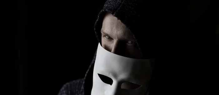 Сезон охоты: мошенники прикрываются именем крупных торговых сетей и продают воздух вместо PS5