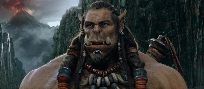 За Орду! Тату мастер вставил себе клыки и превратился в орка как в World of Warcraft — фото и видео