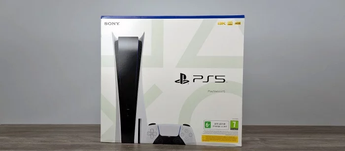 Из-за PlayStation 5 покупатели подрались с полицией и работниками магазина. Теперь их посадят