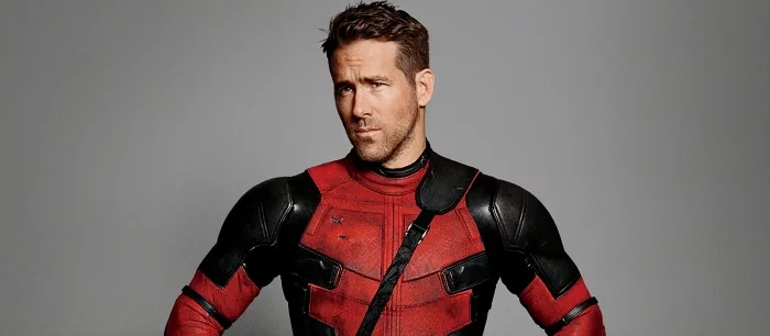 Художник показал смешные постеры «Дэдпула 3» с Росомахой и Мстителями, которые могут сойти за настоящие