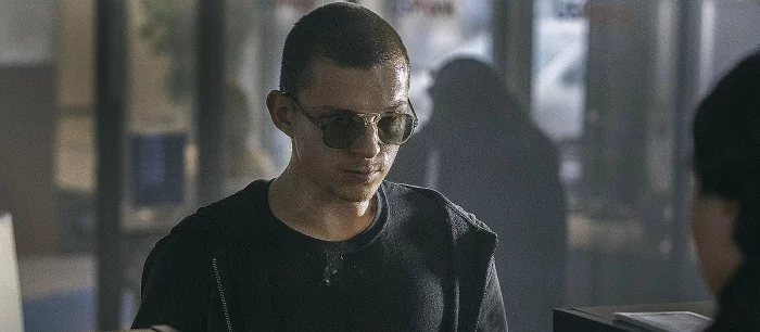 Режиссеры «Мстителей» показали трейлер драмы «Черри» с Томом Холландом в роли наркомана-грабителя