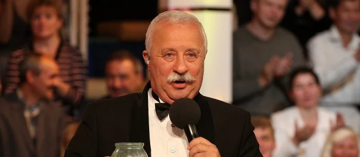 В последнем видео о Якубовиче в мире Марио ведущий пьет водку и спит с «принцессой», а потом жалеет об этом