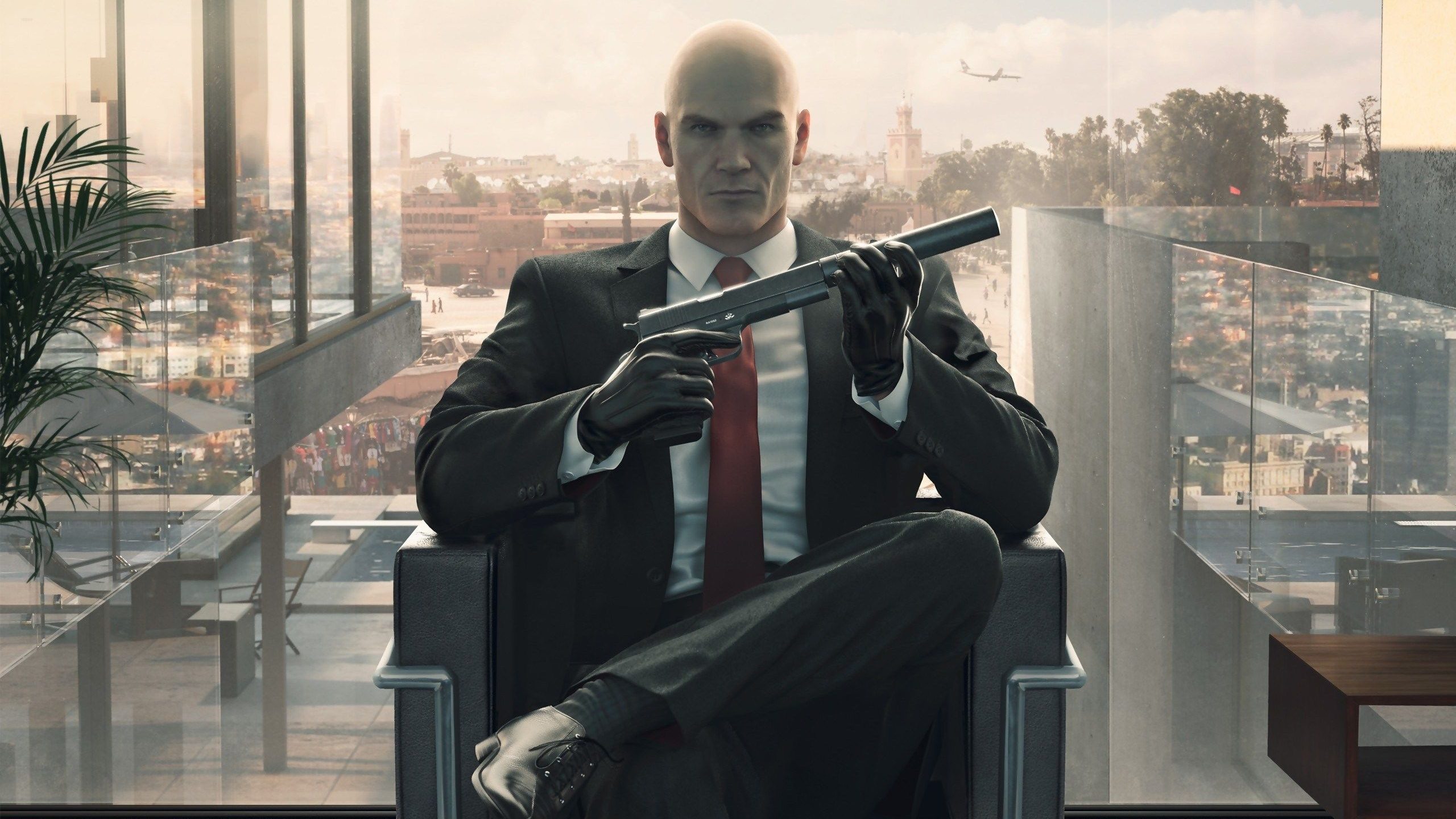 Hitman: история серии и Агента 47. Рассказываем, откуда взялся лысый  киллер, почему у него пять отцов и что значит штрих-код