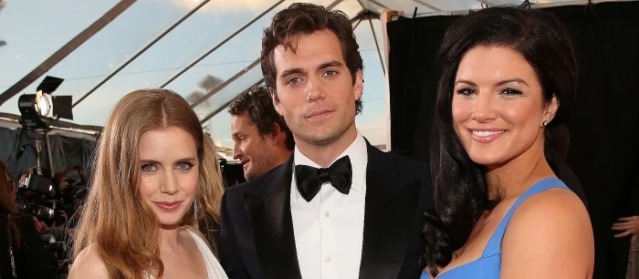 Twitter обозлился на Генри Кавилла: актера осуждают за то, что он встречался с Джиной Карано из «Мандалорца»