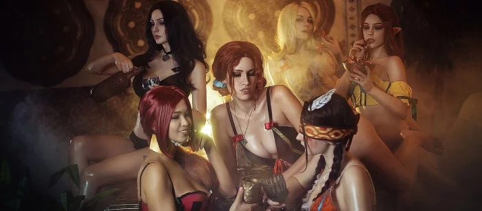 Девушки сексуально закосплеили в нижнем белье Трисс, Йеннифэр, Кейру и других чародеек из The Witcher 3
