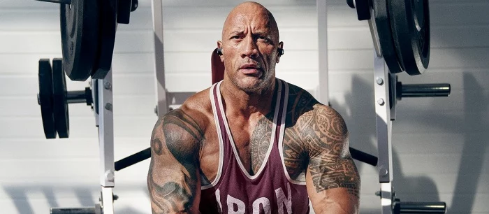 Дуэйн Джонсон борется за возвращение «Вселенной Снайдера», пока фанаты занижают оценку «Годзилле против Конга»