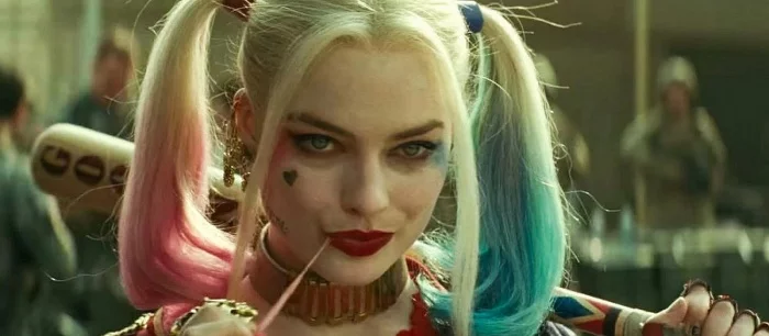 Джеймс Ганн показал красивый постер «Отряда самоубийц» в стиле старых комиксов