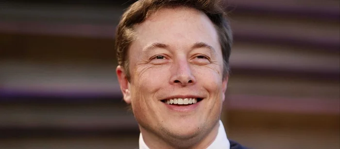 Илон Маск объявил себя Технокоролем Tesla, а финансового директора — Мастером над монетой