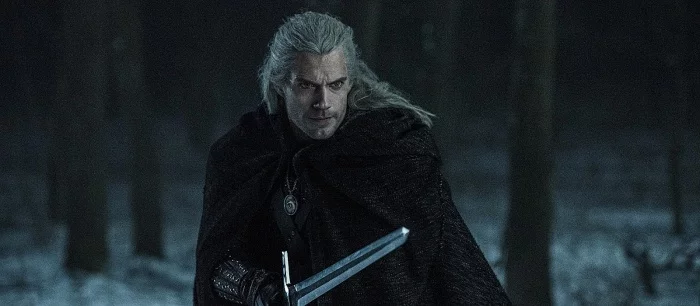 СМИ: новые фото со съемок «Ведьмака» показали город Оксенфурт. В нем Геральта ждет кровавая битва