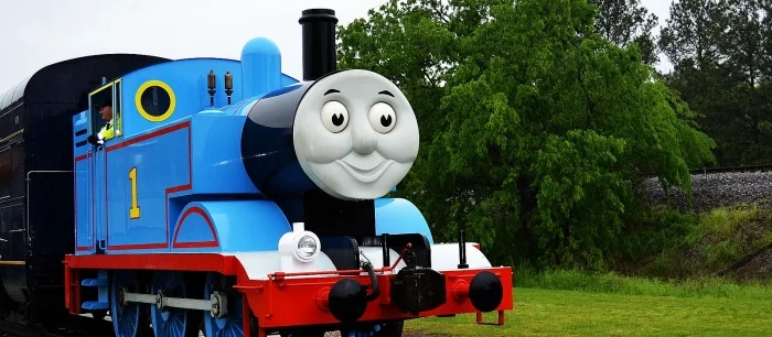 В Valheim сделали паровозика Томаса из убитого тролля. Выглядит пугающе — фото