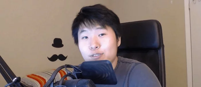 Один из самых нелепых банов на Twitch. Сервис наказал стримера, потому что другой игрок оскорбил его