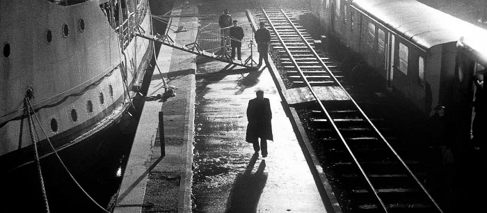 Халява: на ПК бесплатно раздают нуарный стелс-шутер от первого лица с очень необычной графикой