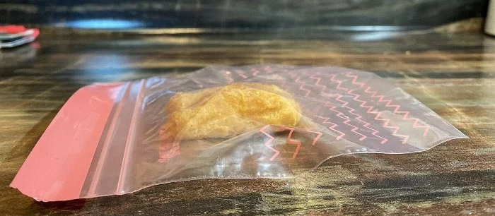 «Наггетсовая сага завершилась!» — разработчики Among Us опубликовали ролик с куриным самозванцем