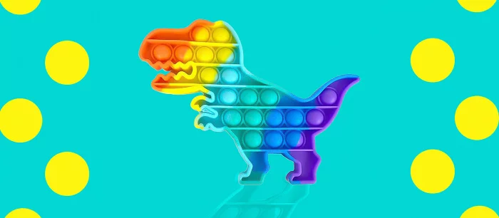 Смеёмся над поп-ит и симпл-димпл. Самые стрёмные и ржачные ролики из TikTok