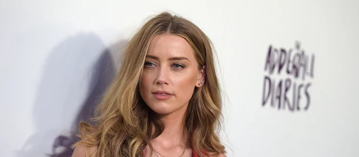 Эмбер Херд внезапно призналась, что стала матерью. Бывшая жена Джонни Деппа выложила первое фото с младенцем