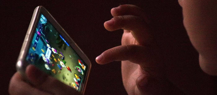 Несовершеннолетних китайских геймеров будут отслеживать с помощью ИИ