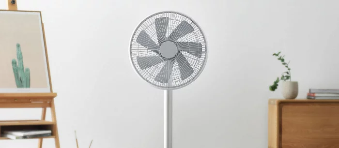 Помните, в RE Village был монстр с пропеллером на голове? Моддер заменил его обычным вентилятором