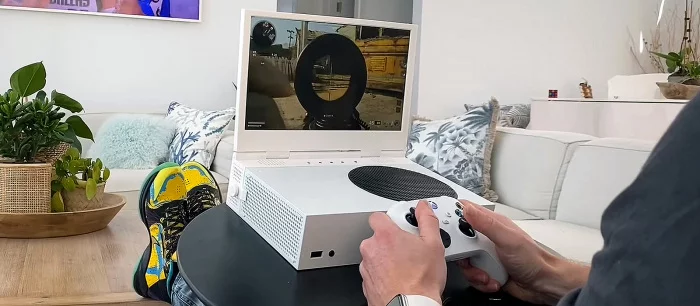 Видео: Xbox Series S превратили в ноутбук с помощью подключаемого экрана xScreen. Производство уже профинансировано