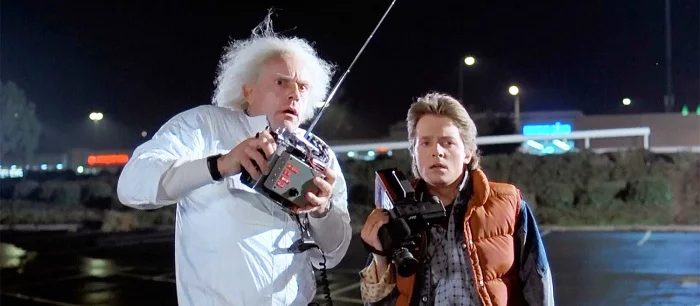 Звезды трилогии «Назад в будущее» встретились спустя 36 лет после выхода первой части — фото