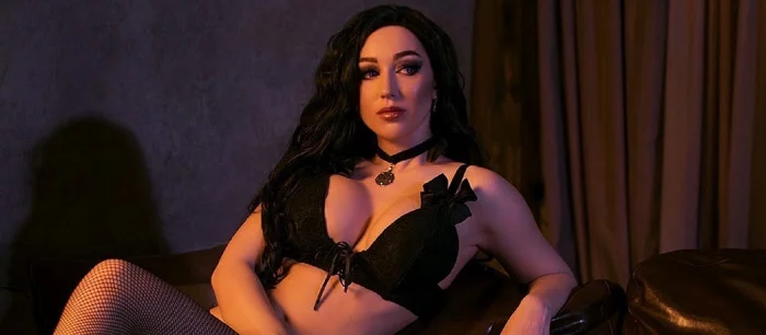 Пышногрудая красотка Алёна Галан о Mortal Kombat, TikTok и косплее 18+. Откровенный разговор с девушкой-косплеером