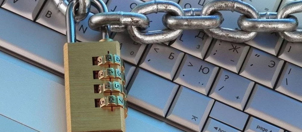 Роскомнадзор грозится заблокировать YouTube в России